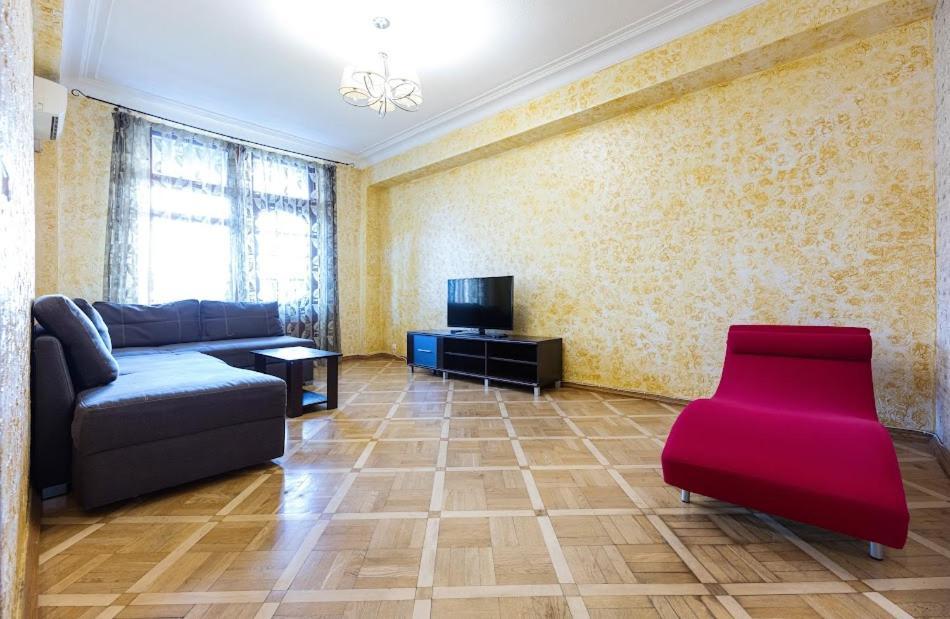 Apartment Arena City 911 Kiev Buitenkant foto