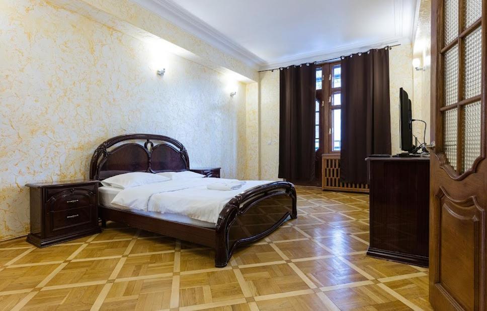 Apartment Arena City 911 Kiev Buitenkant foto