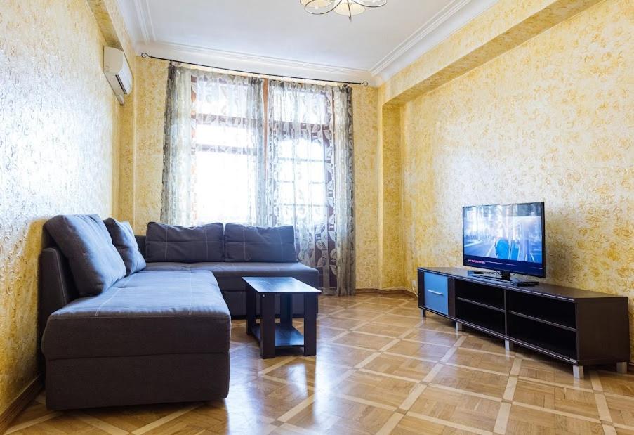 Apartment Arena City 911 Kiev Buitenkant foto